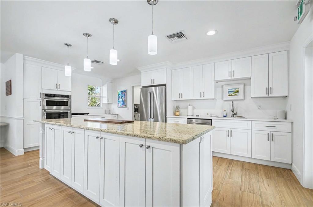 INDIES WEST - Residential