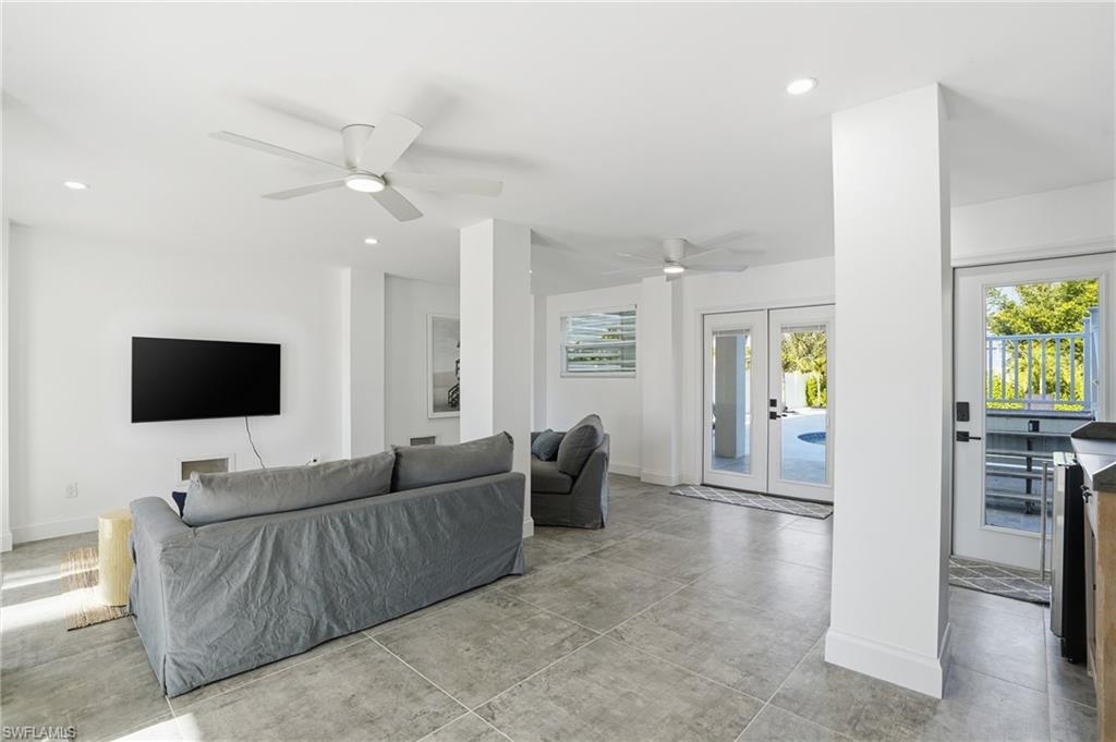 MCPHIE PARK - Residential