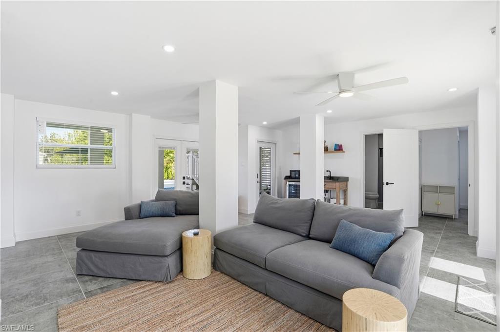 MCPHIE PARK - Residential