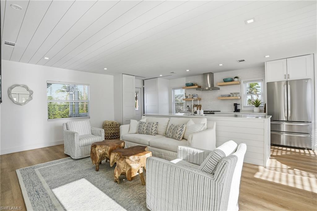 MCPHIE PARK - Residential