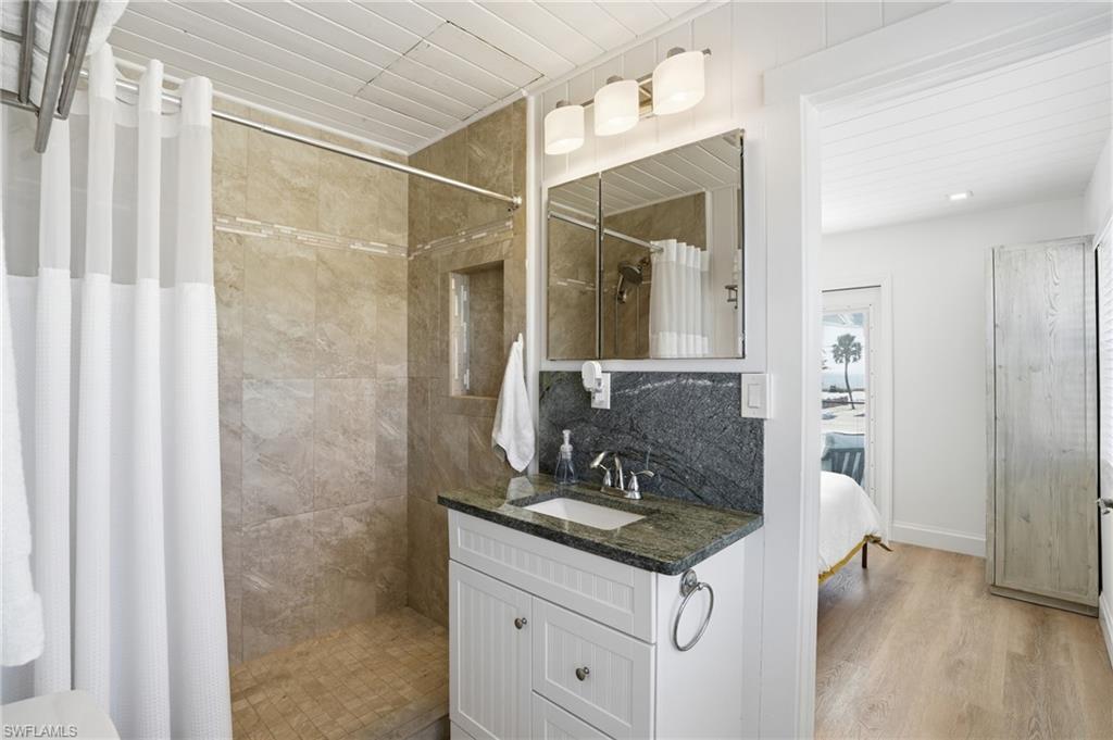 MCPHIE PARK - Residential