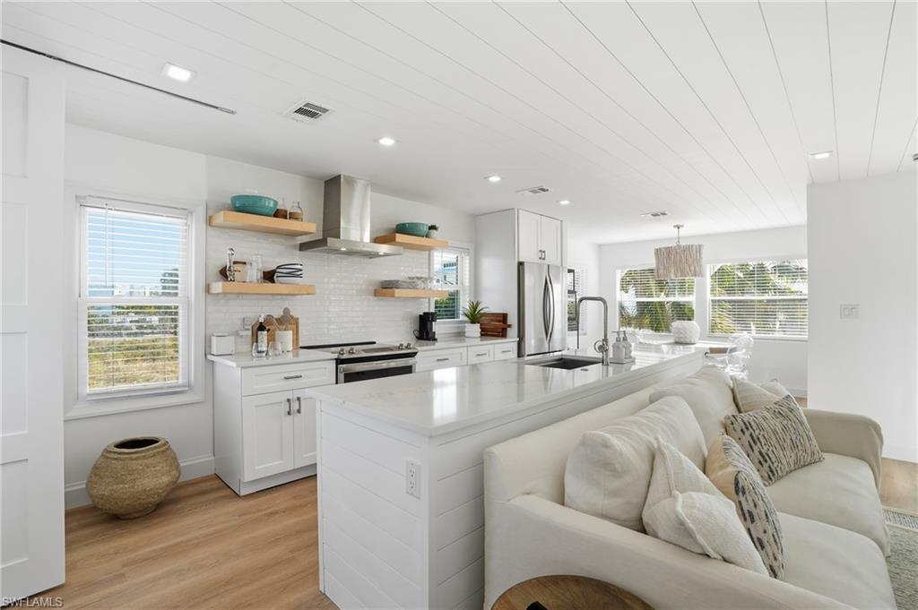 MCPHIE PARK - Residential