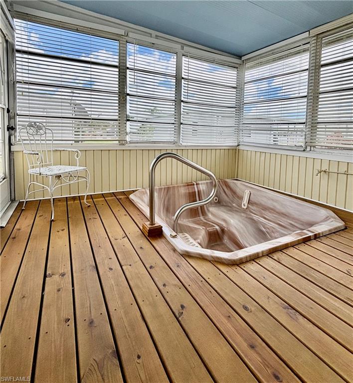 FOREST PARK MOBILE HOME - Residential