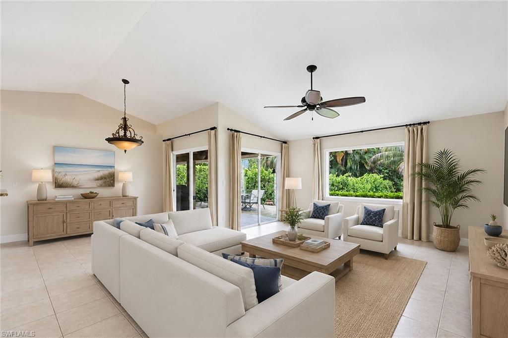 1073 N Alhambra CIR