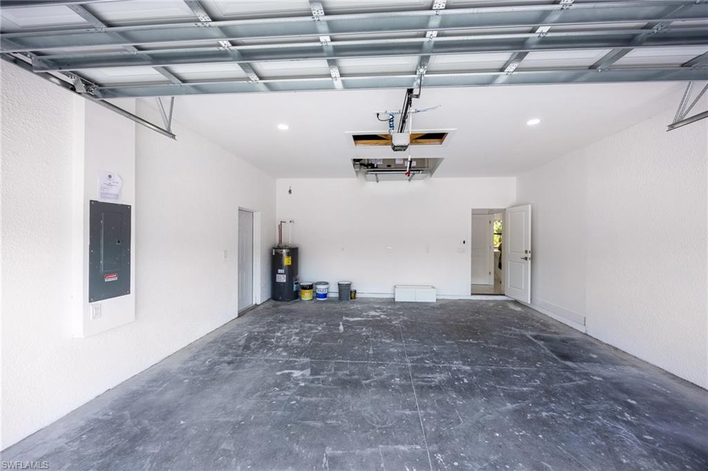 LEHIGH ACRES - Residential Lease