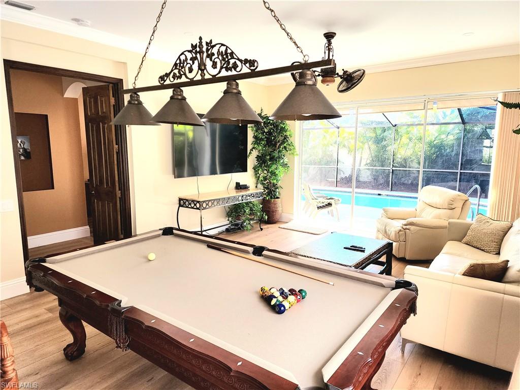 SHOREHAM - Residential