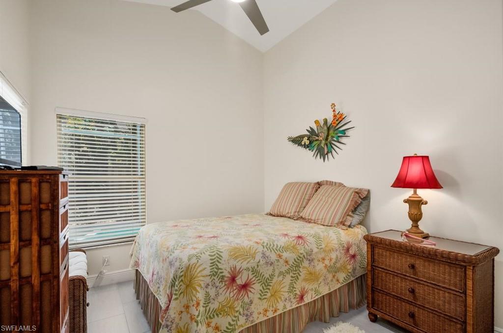 BOUGAINVILLAS - Residential