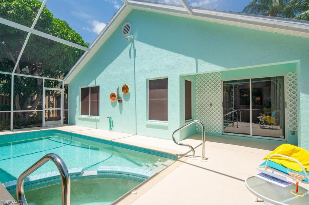 BOUGAINVILLAS - Residential