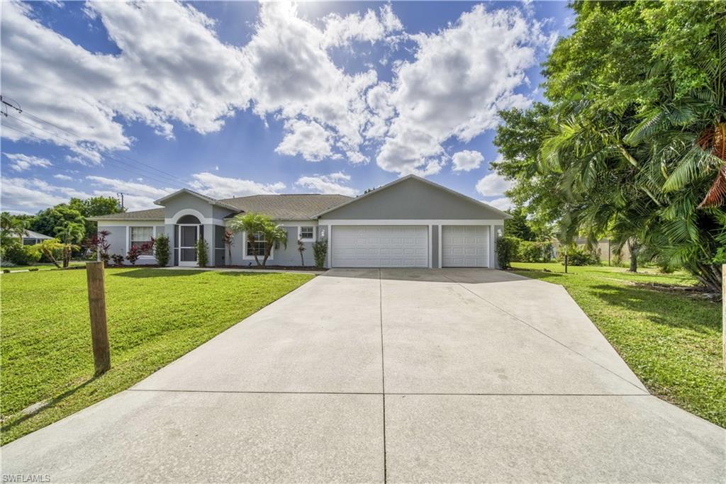 CAPE CORAL - Residential