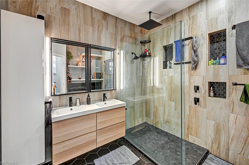 MOODY RIVER ESTATES - Residential