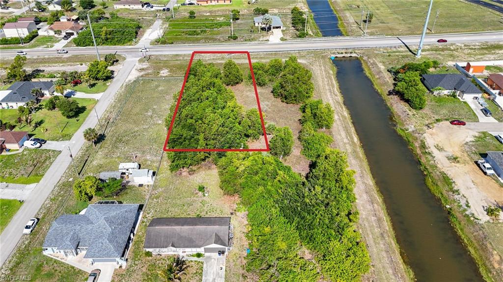 LEHIGH ACRES - Land