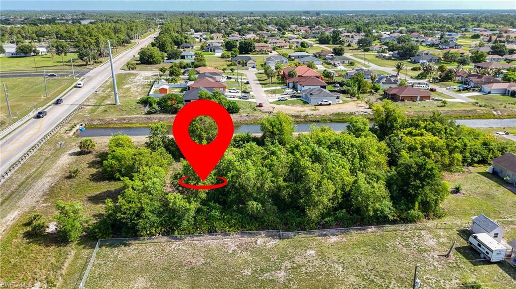 LEHIGH ACRES - Land