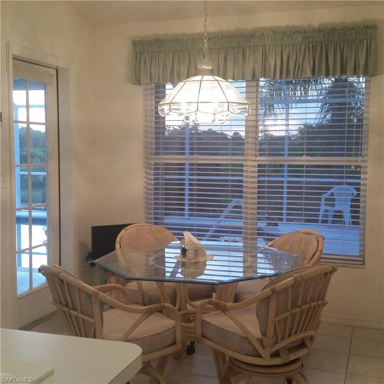 CHARLOTTE SHORES - Residential