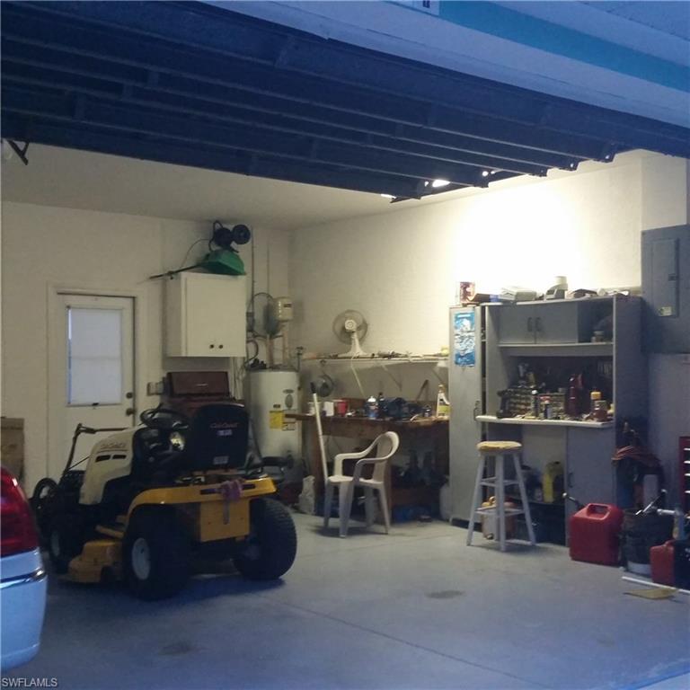 CHARLOTTE SHORES - Residential