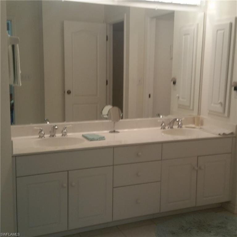 CHARLOTTE SHORES - Residential