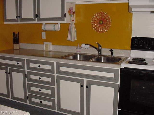 PINEWOOD CONDOMINIUM - Residential