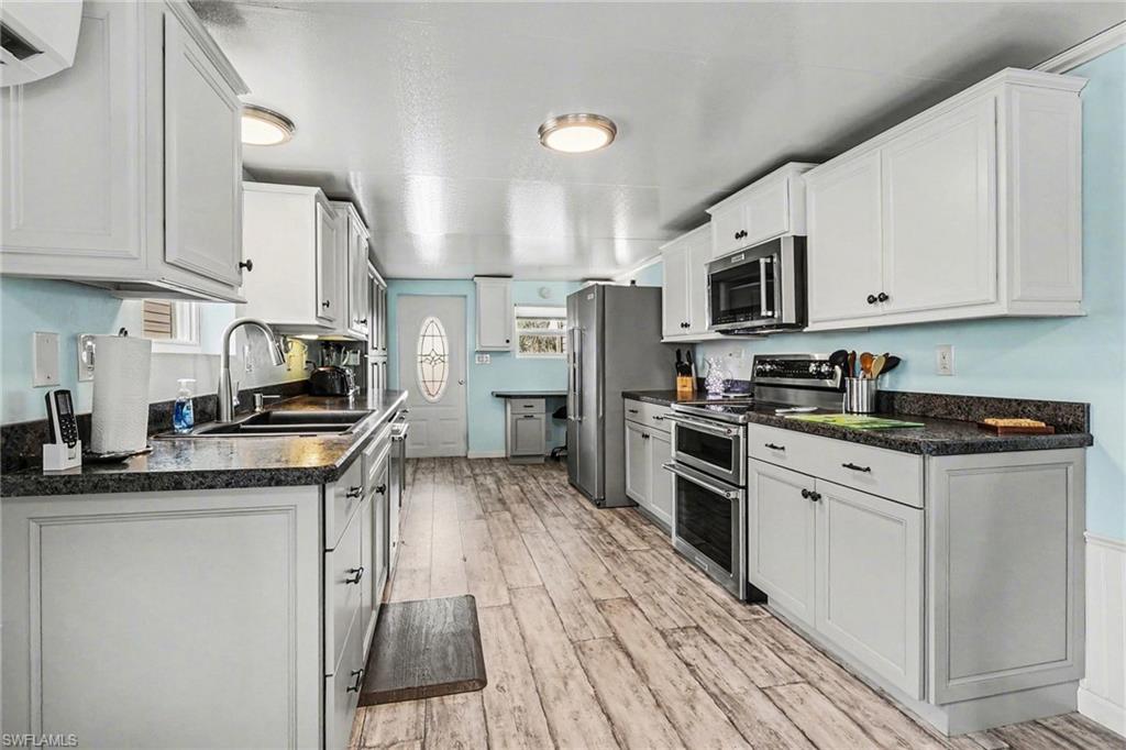 ORANGE HARBOR MOBILE HOME PARK - Residential