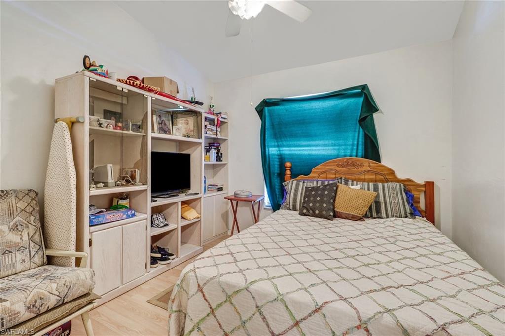 GOLDEN GATE CITY - Residential