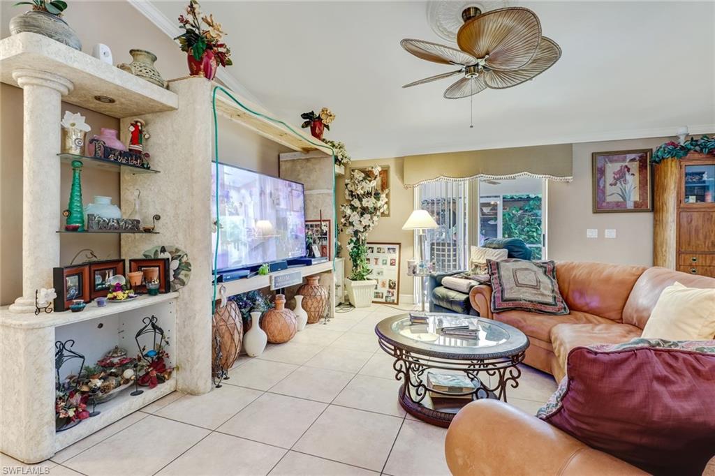 GOLDEN GATE CITY - Residential