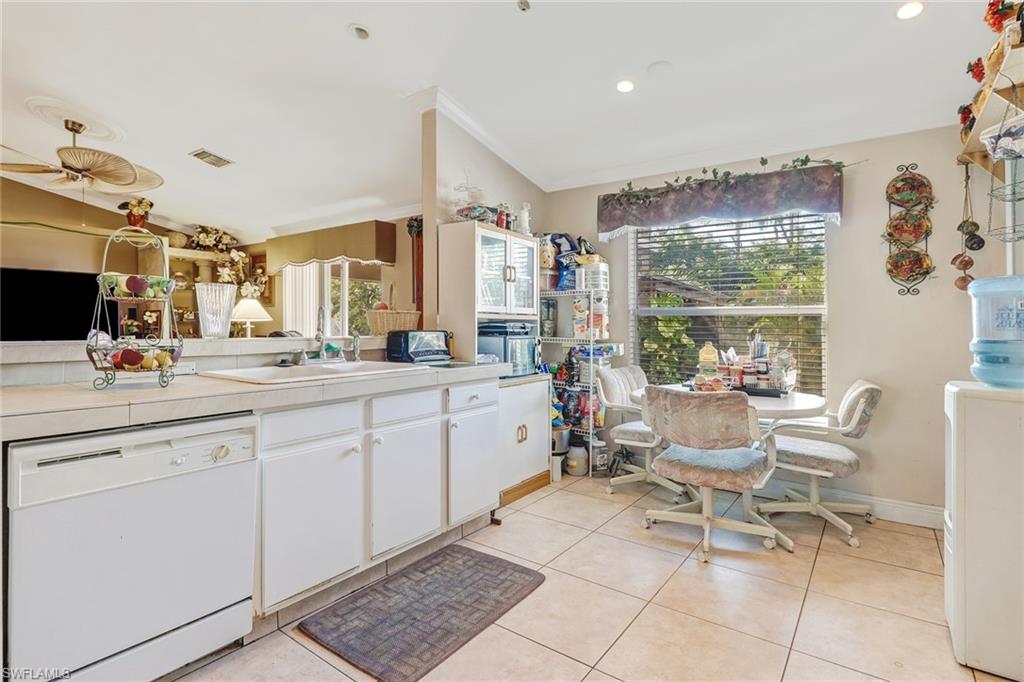 GOLDEN GATE CITY - Residential