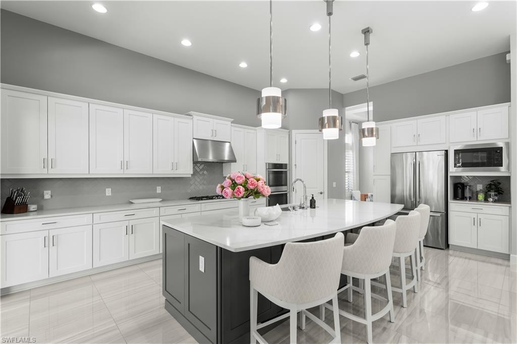 ESPLANADE - Residential