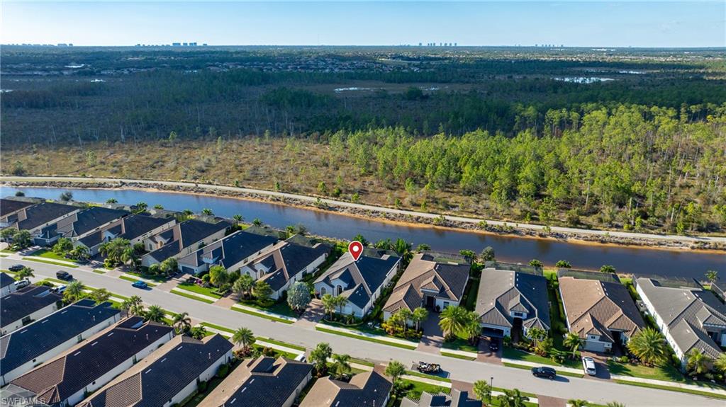 ESPLANADE - Residential