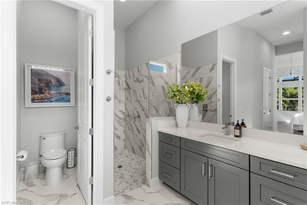 ESPLANADE - Residential