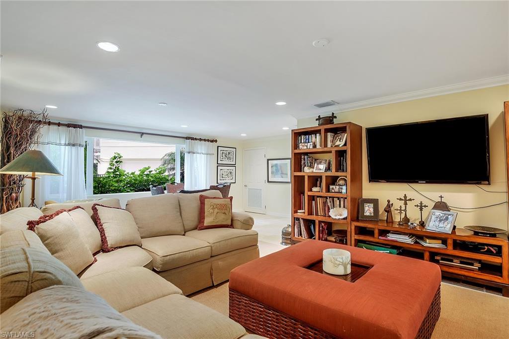 TARPON BAY AT CAPTIVA - Residential