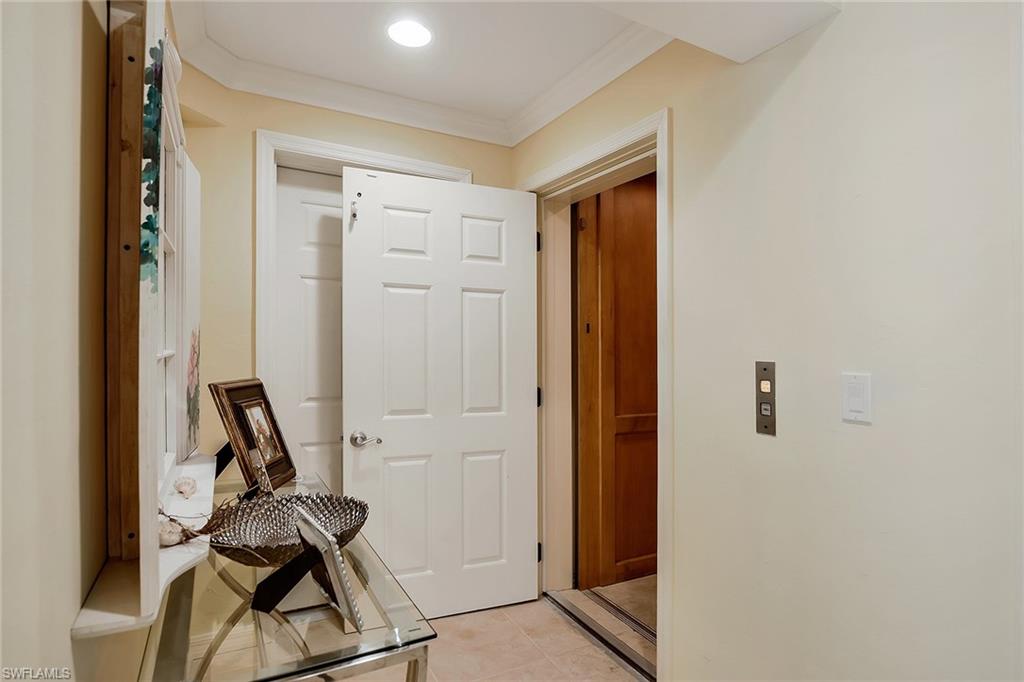 TARPON BAY AT CAPTIVA - Residential