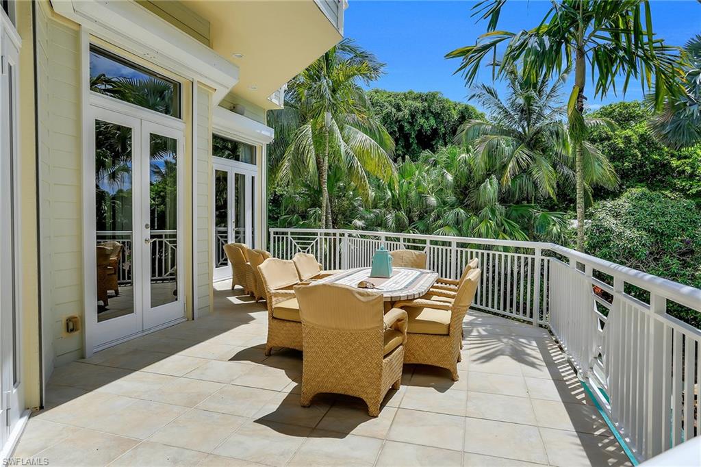 TARPON BAY AT CAPTIVA - Residential