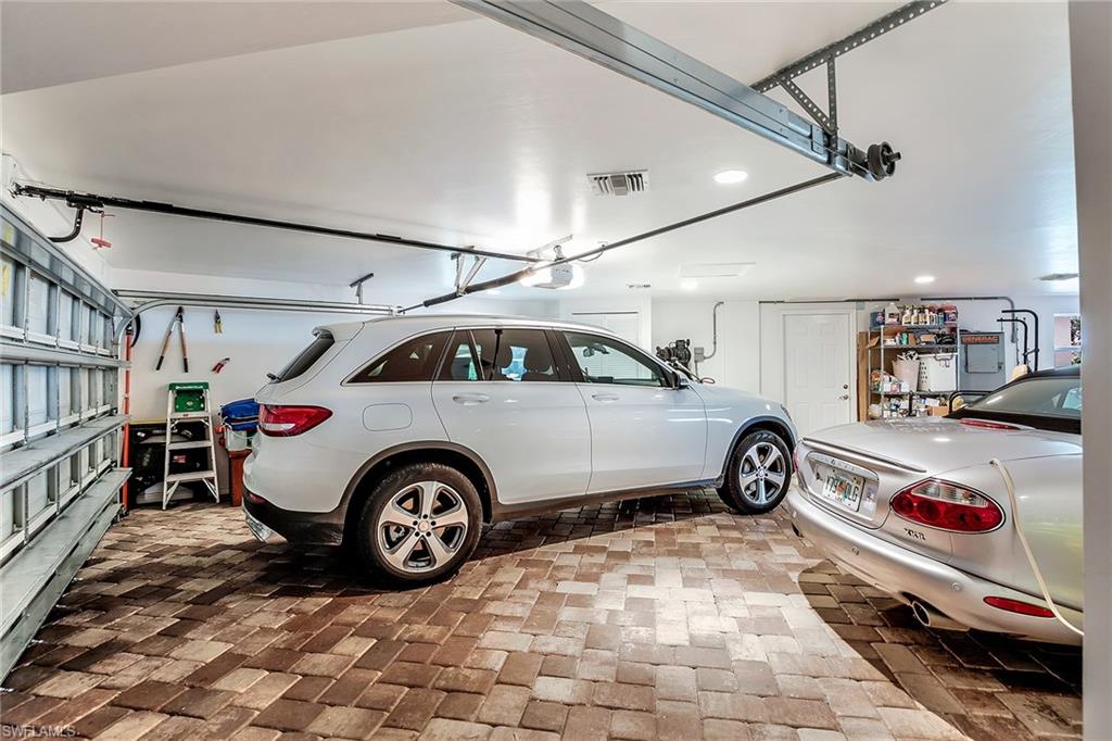 TARPON BAY AT CAPTIVA - Residential