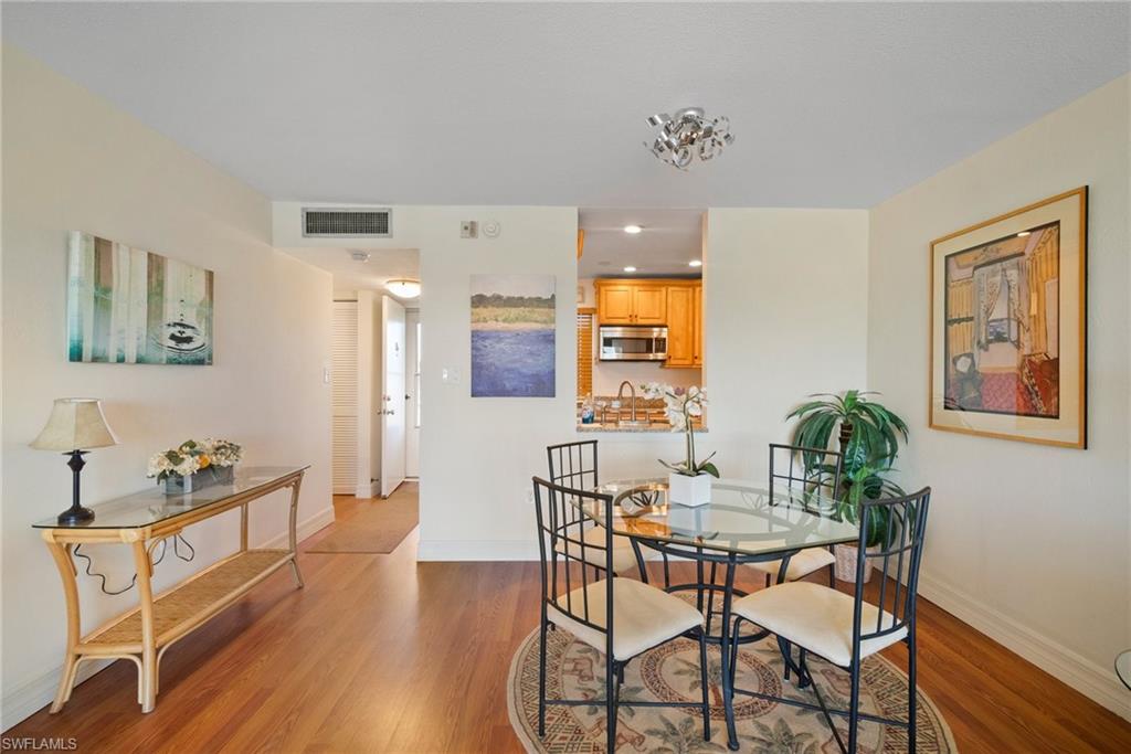 SEVEN LAKES - Residential Lease