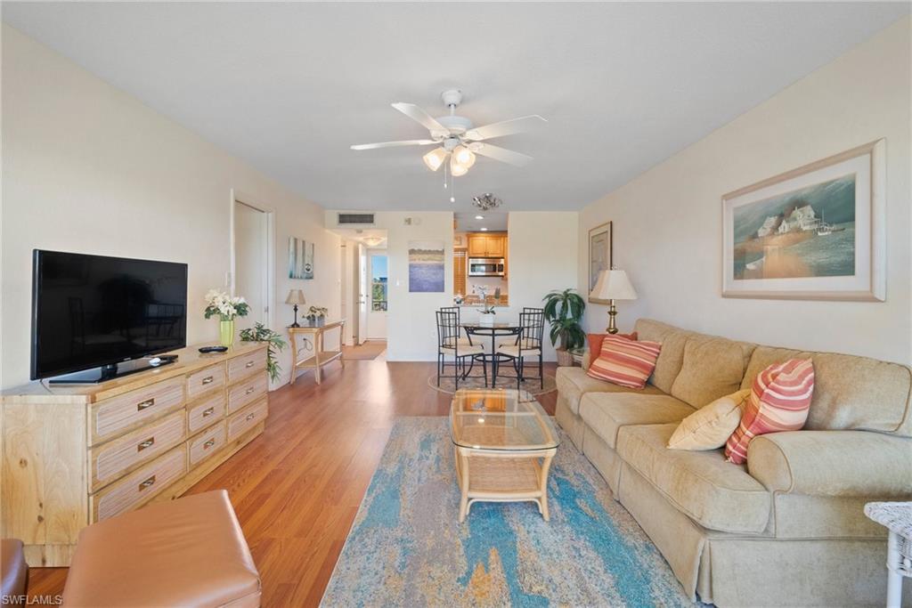 SEVEN LAKES - Residential Lease