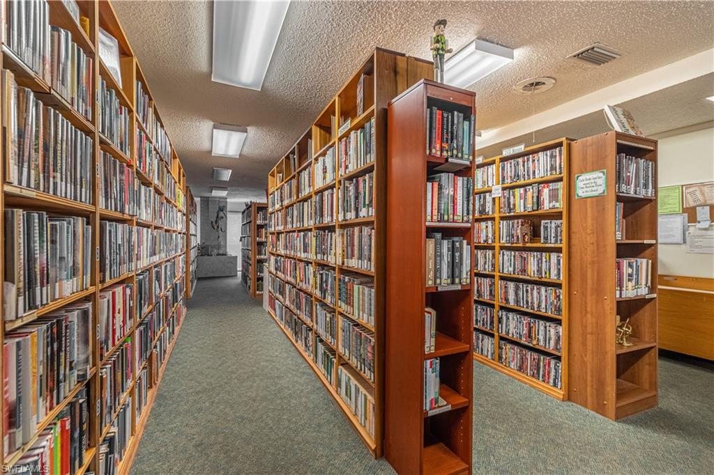 SEVEN LAKES - Residential Lease