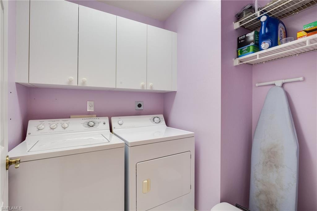 WILLOWBROOK - Residential