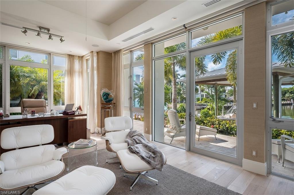 ROYAL HARBOR - Residential