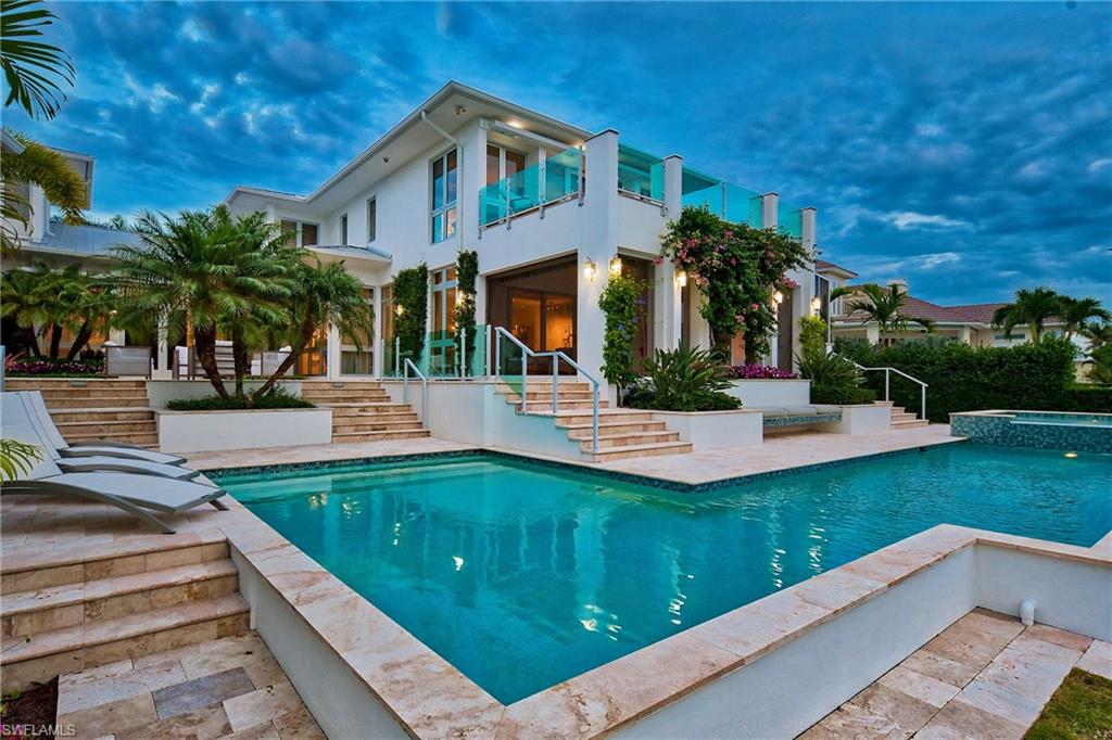 ROYAL HARBOR - Residential