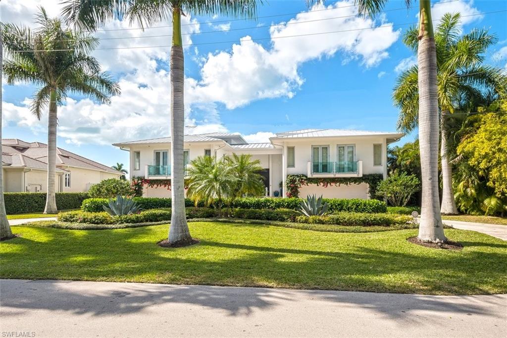 ROYAL HARBOR - Residential