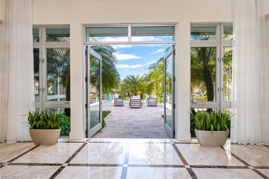 ROYAL HARBOR - Residential