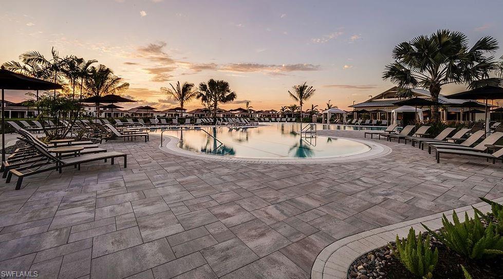 ESPLANADE BY THE ISLANDS - Residential