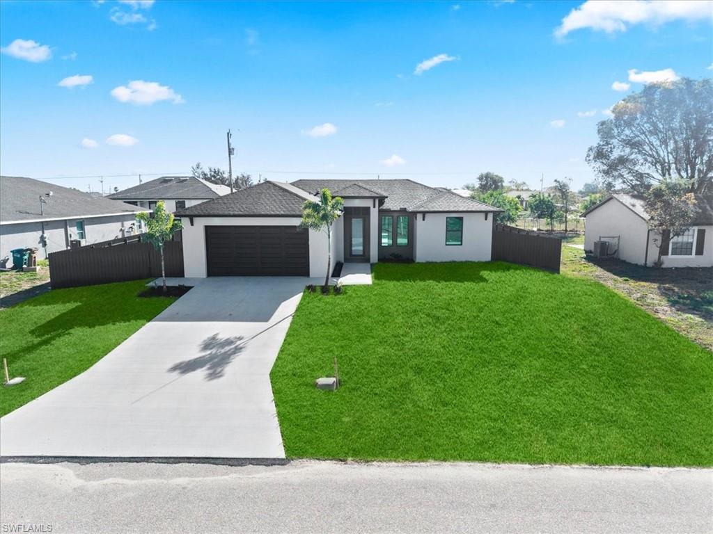 CAPE CORAL - Residential