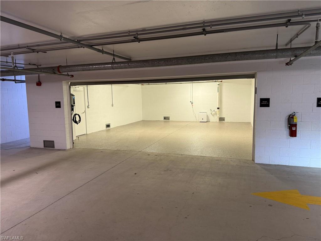 ELEVEN ELEVEN CENTRAL - Residential