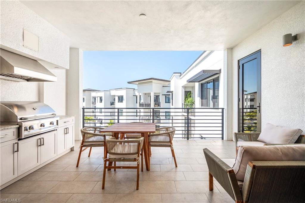 ELEVEN ELEVEN CENTRAL - Residential