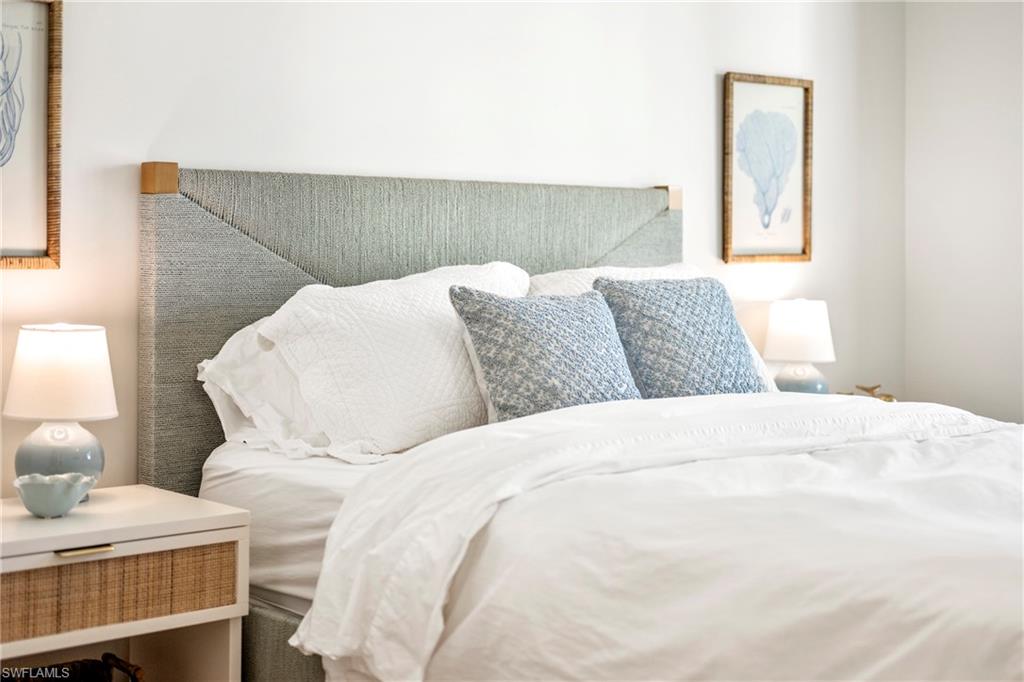 ELEVEN ELEVEN CENTRAL - Residential