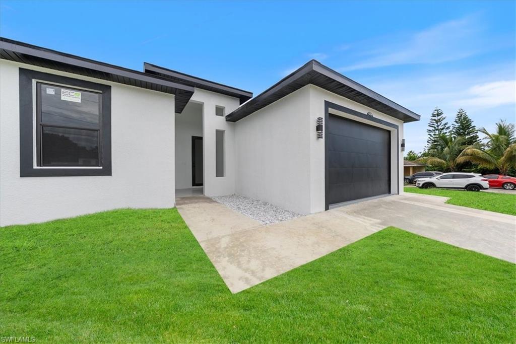 LEHIGH ACRES - Residential