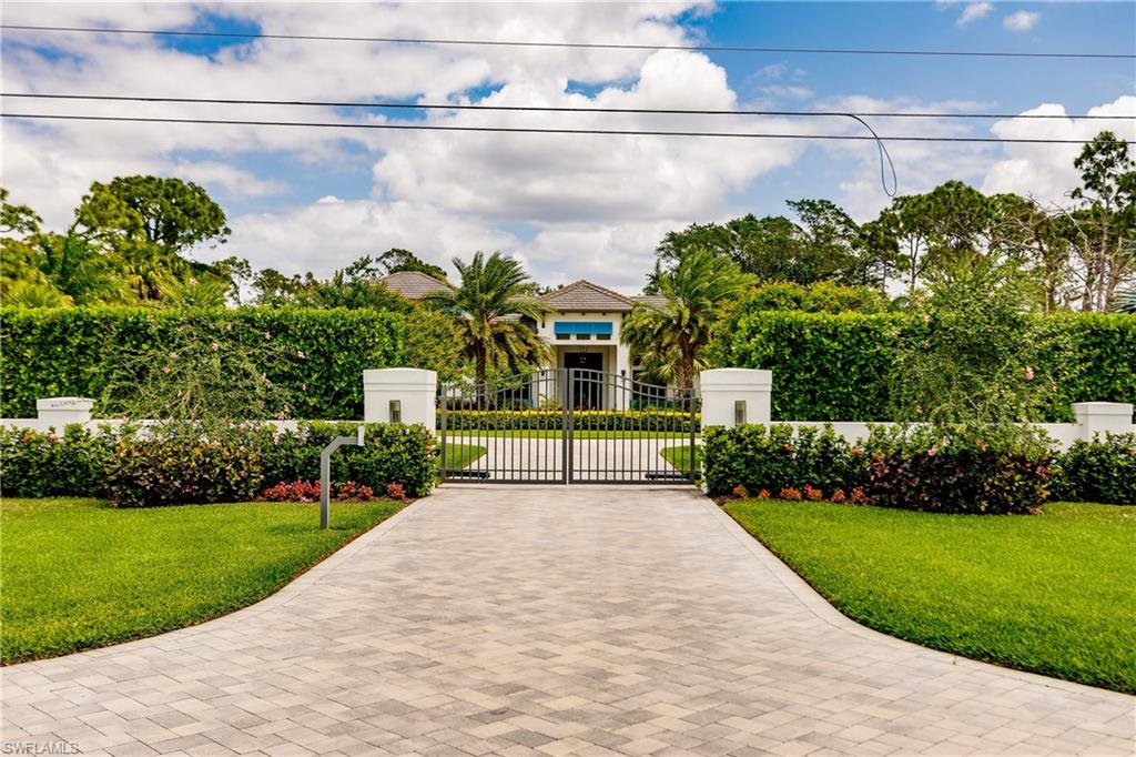 PINE RIDGE - Residential