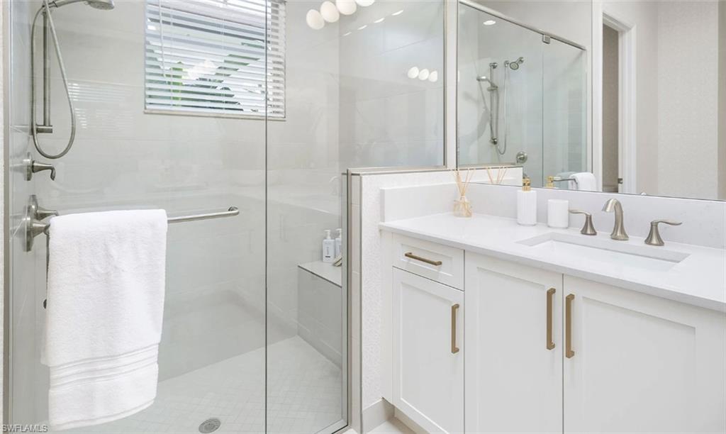 VALENCIA SKY - Residential