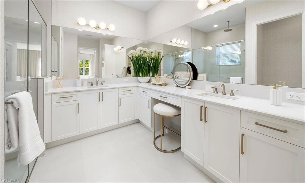 VALENCIA SKY - Residential