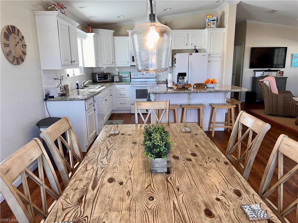 CHERRY ESTATES - Residential