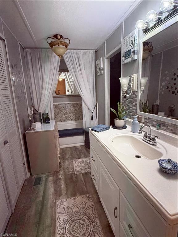 LAKEPORT - Residential